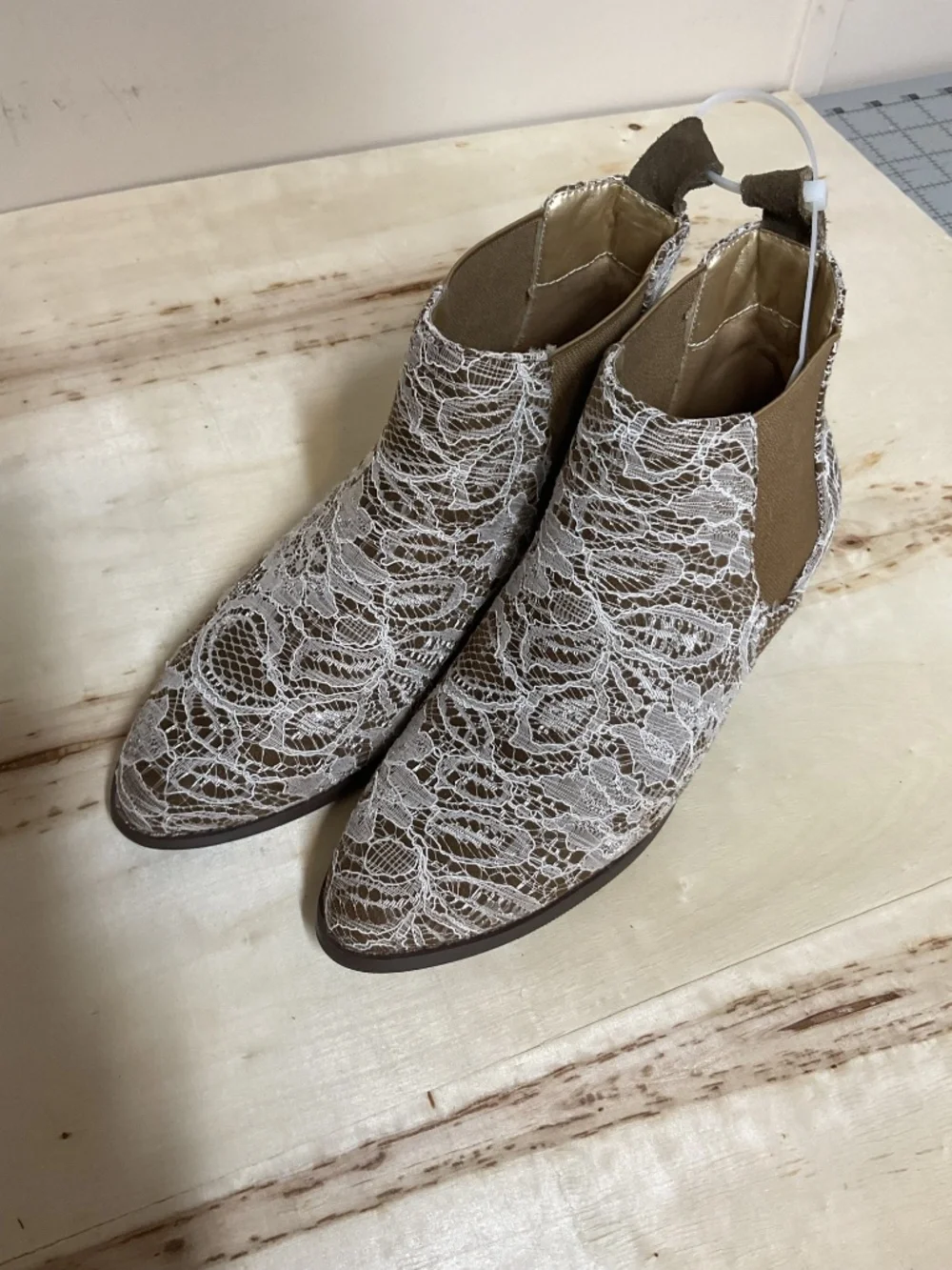 Lace girl(4) ankle boots